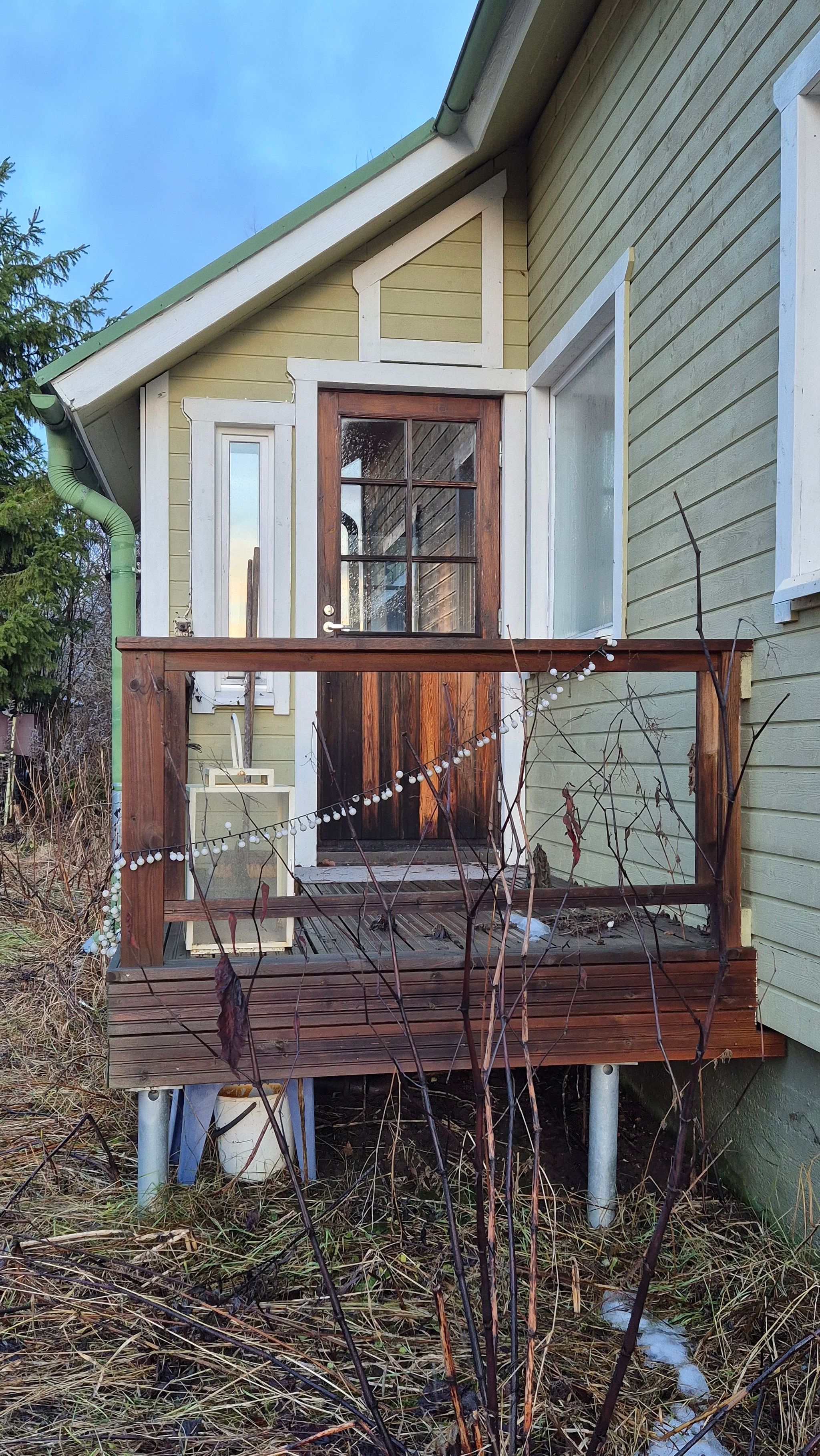 Image 8/34