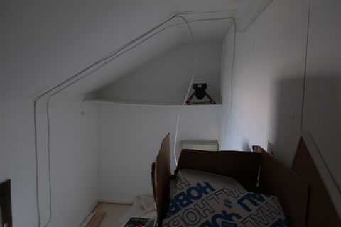 Image 12/20