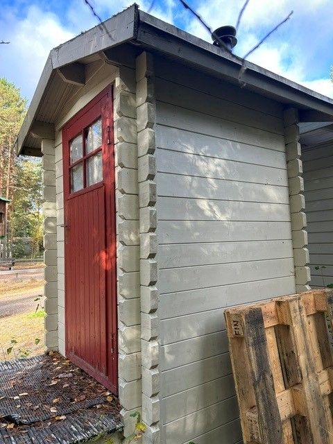 Image 2/12