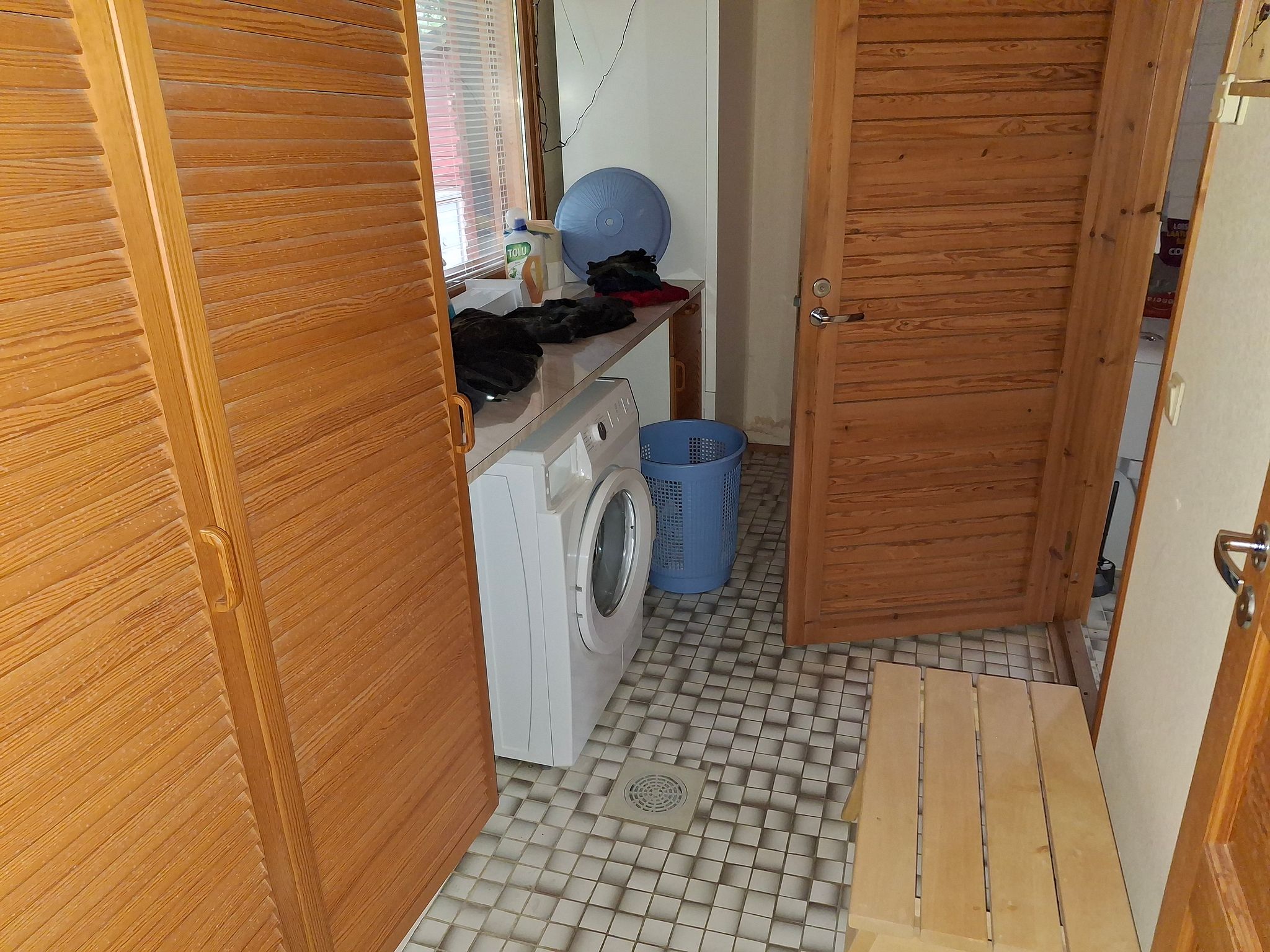 Image 17/23
