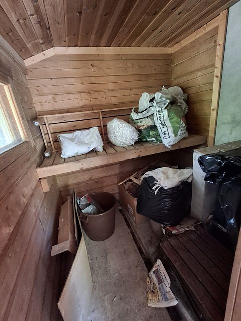 Image 7/18
