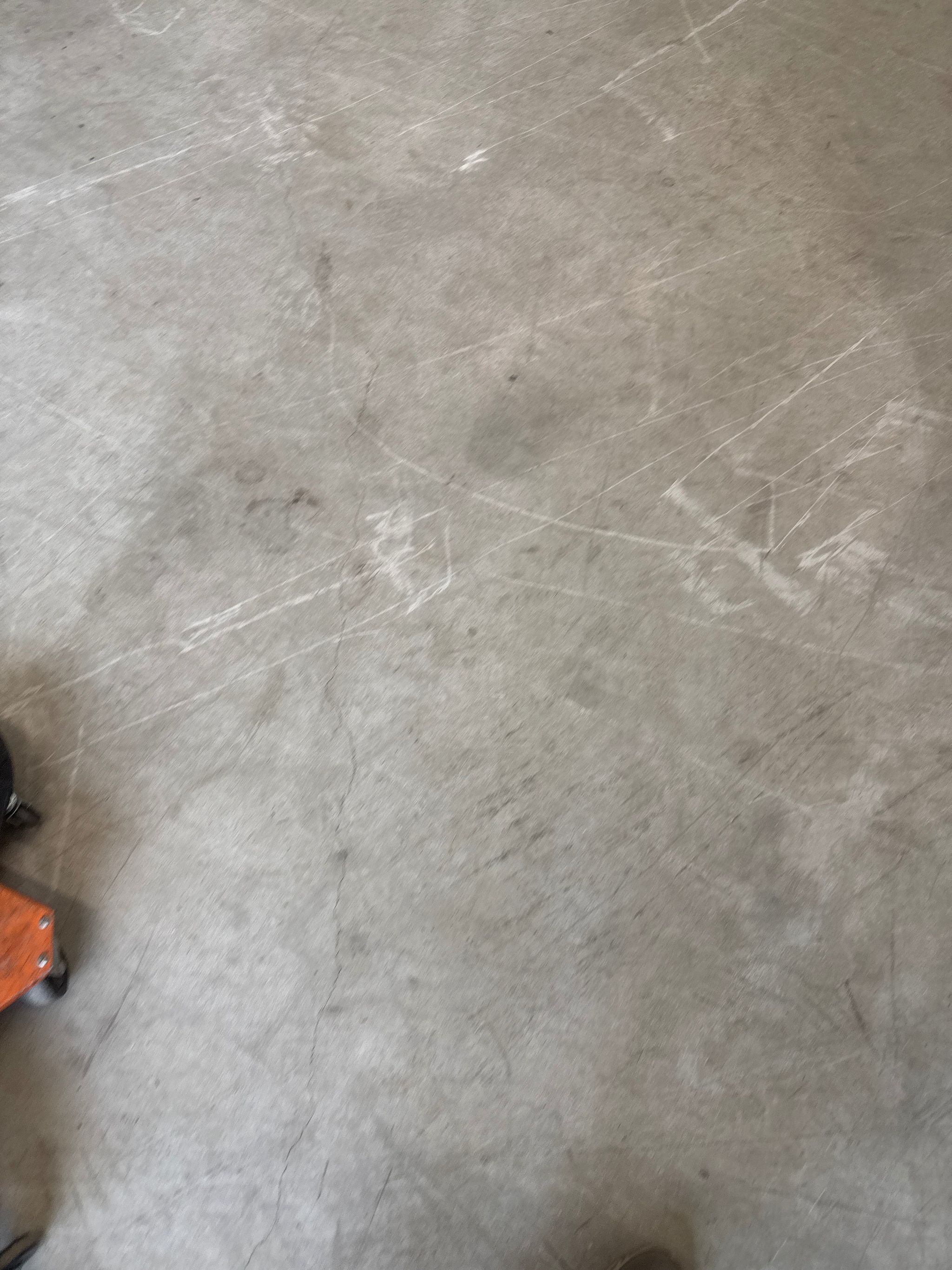 Image 8/8