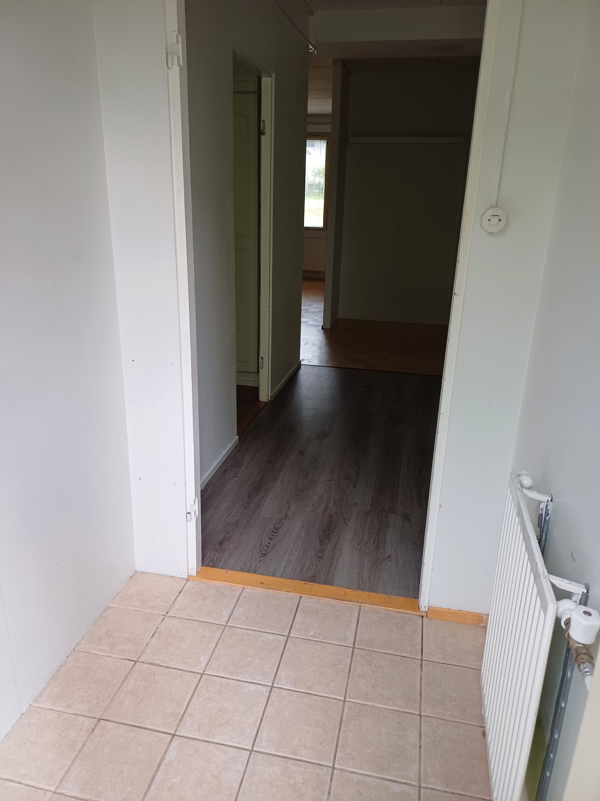 Image 3/20
