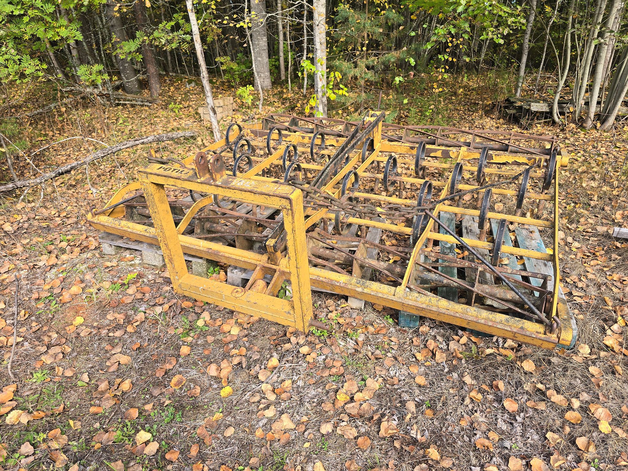 Image 1/4