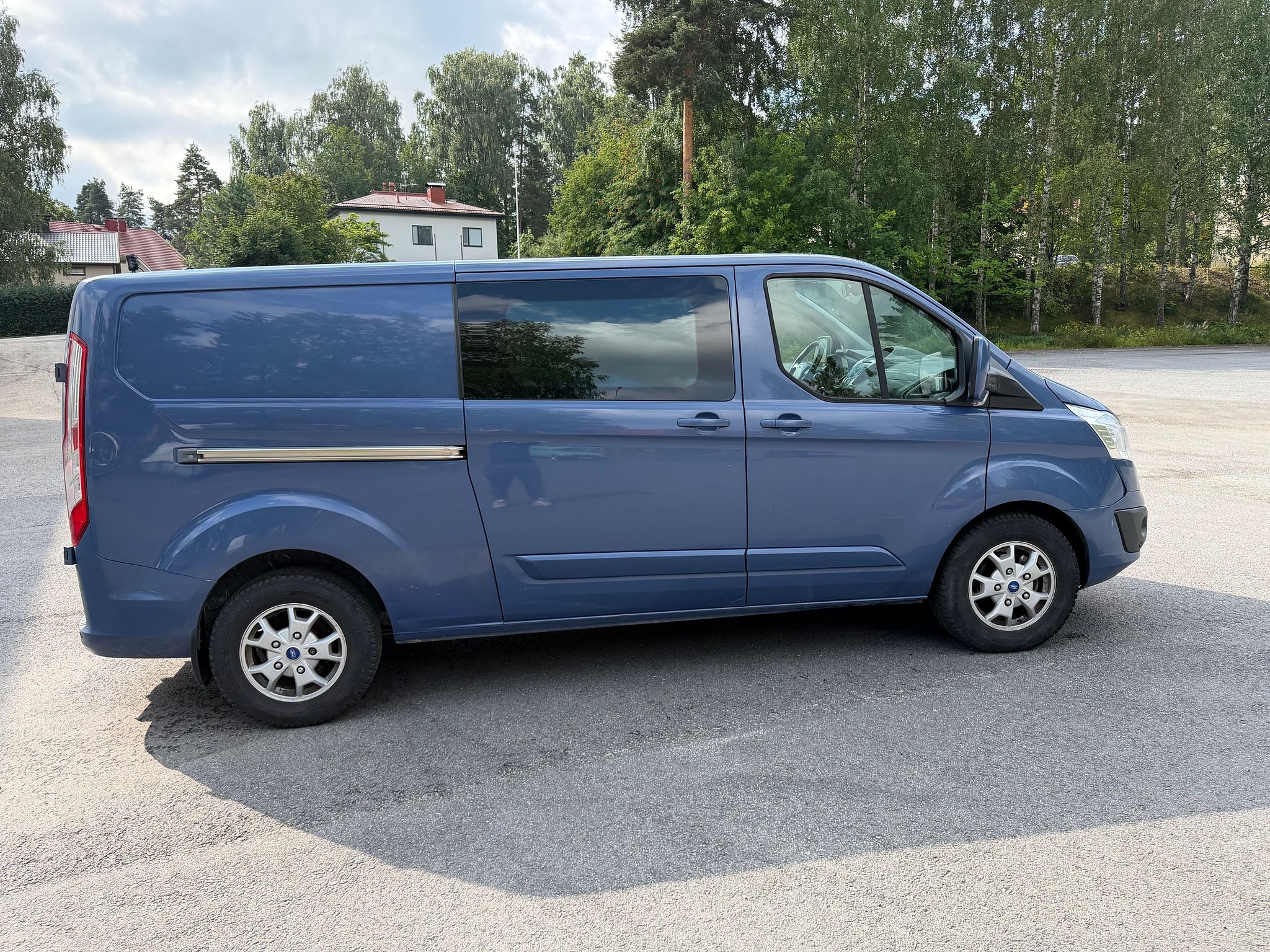 Image 6/14