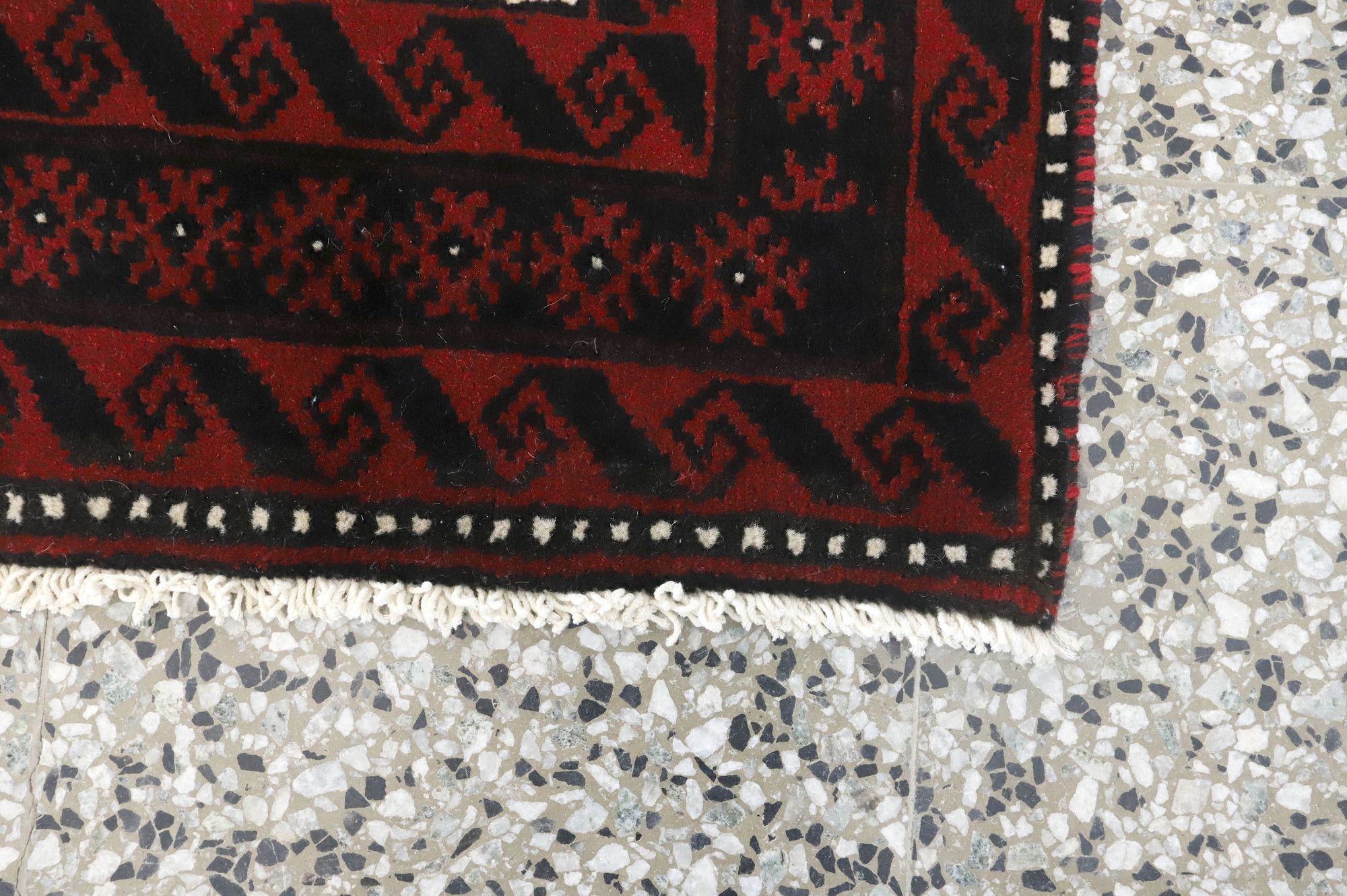 Image 8/15