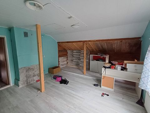 Image 20/44