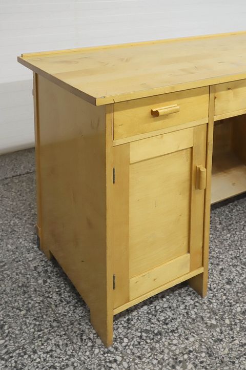 Image 2/23