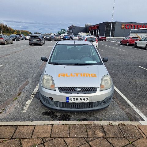 Image 6/6