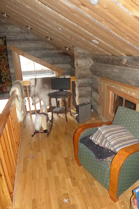 Image 22/27