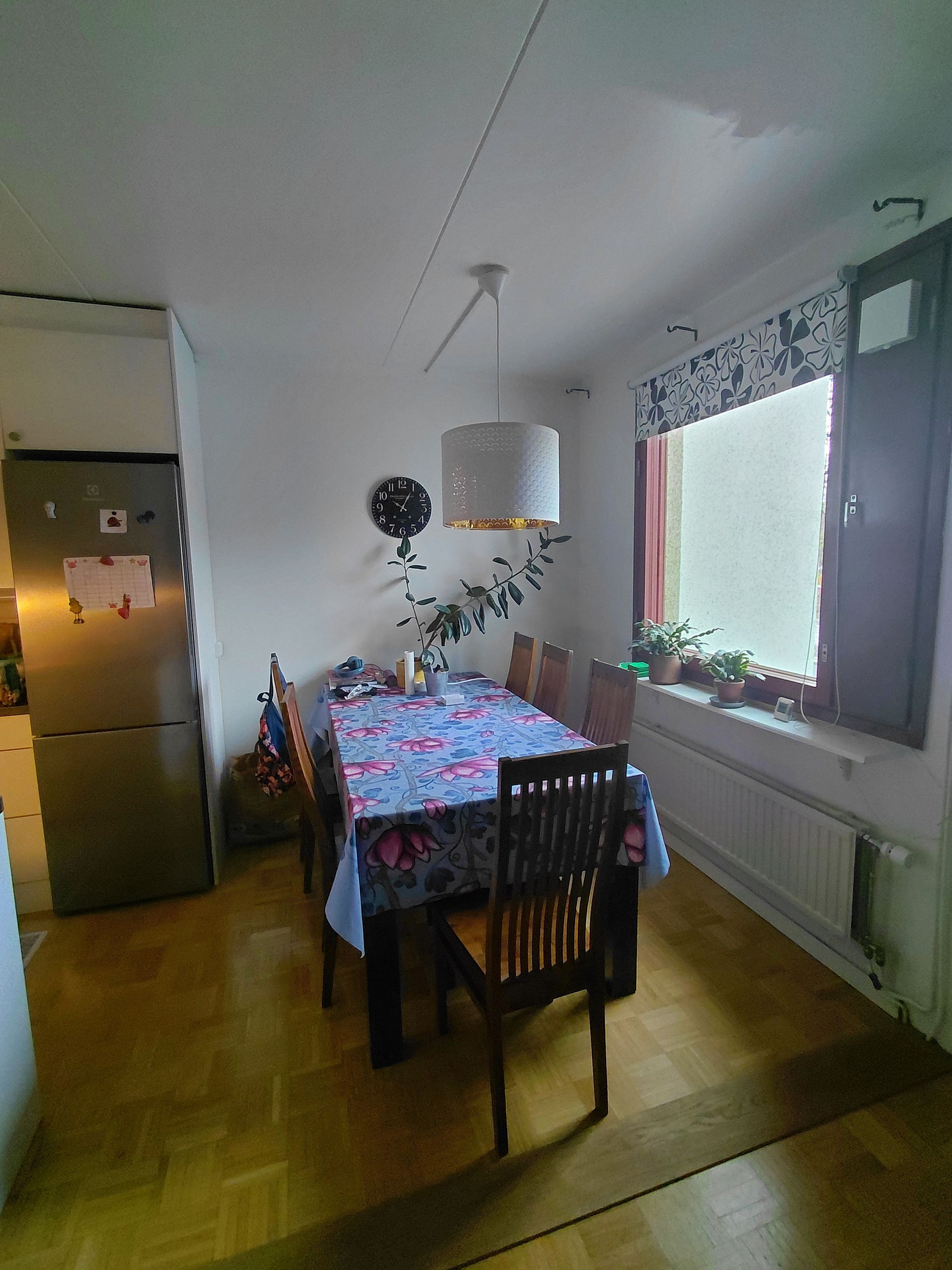 Image 6/14