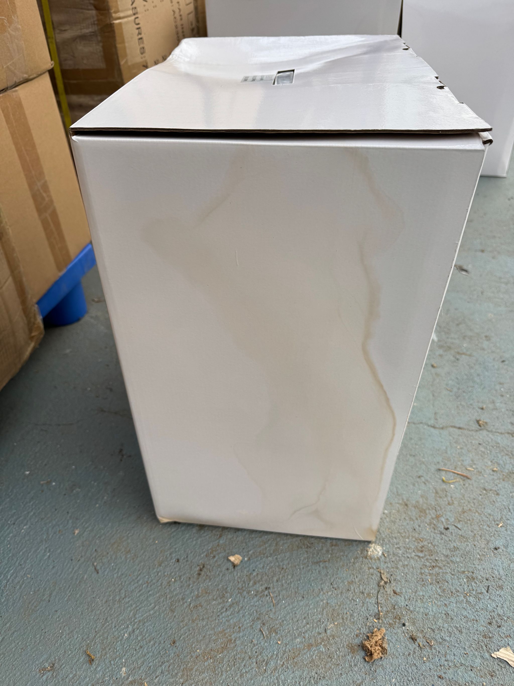 Image 3/4