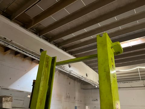 Image 27/39
