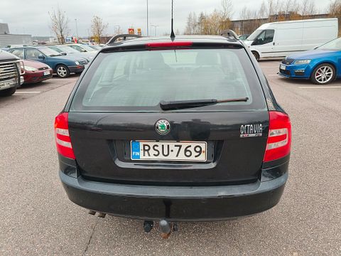 Image 6/49