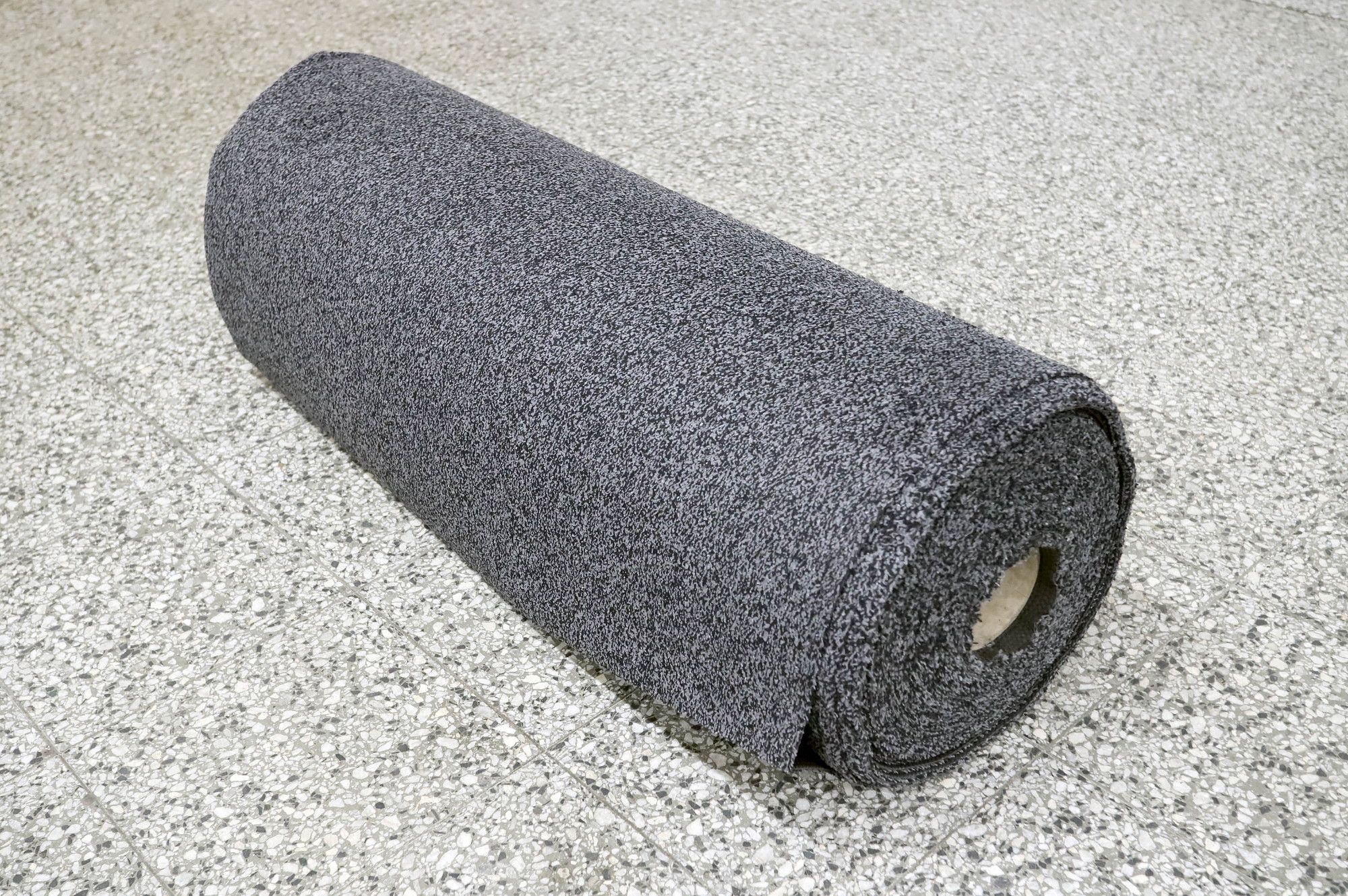 Image 6/9
