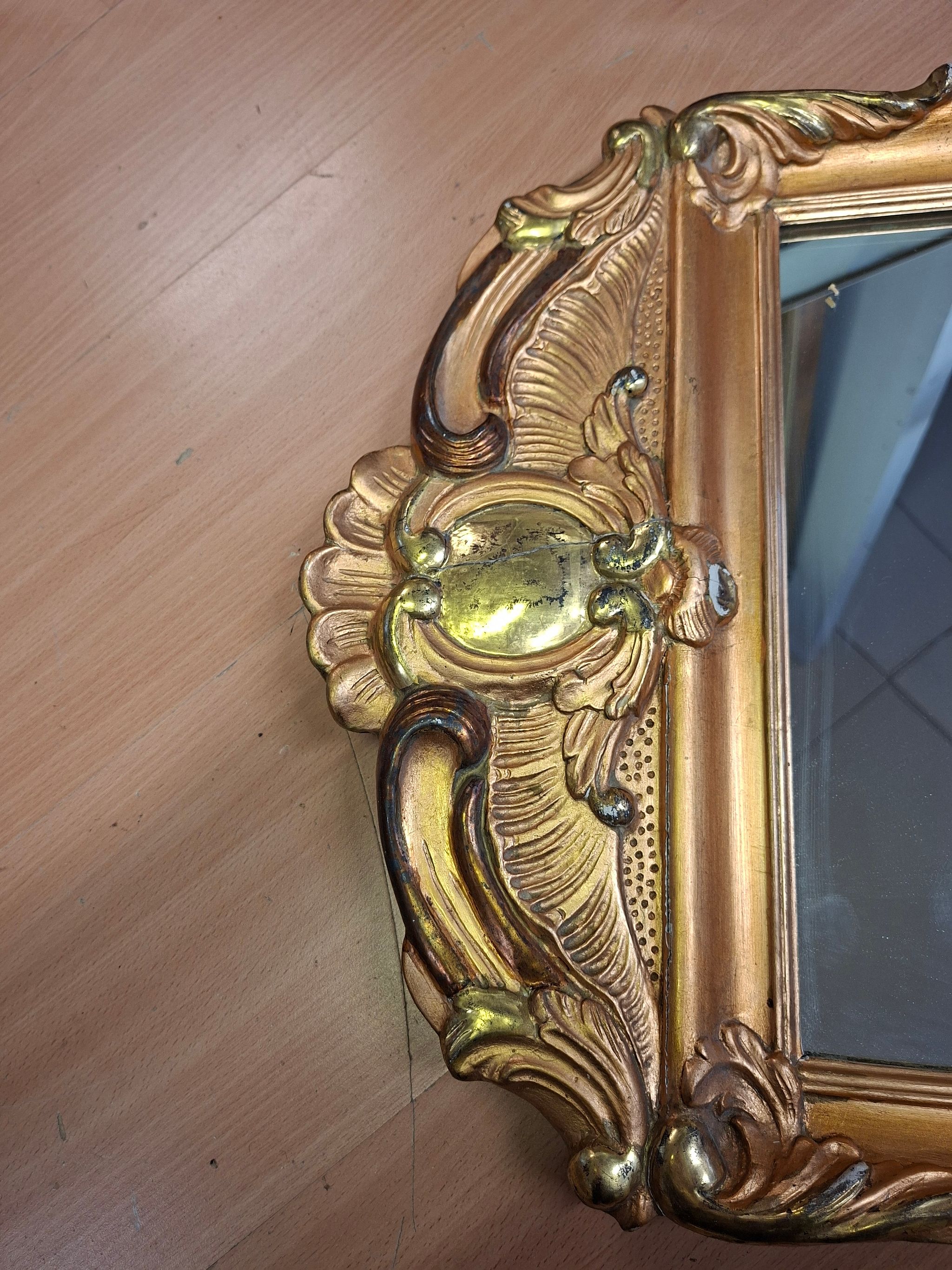Image 3/9