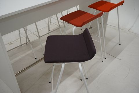Image 7/10