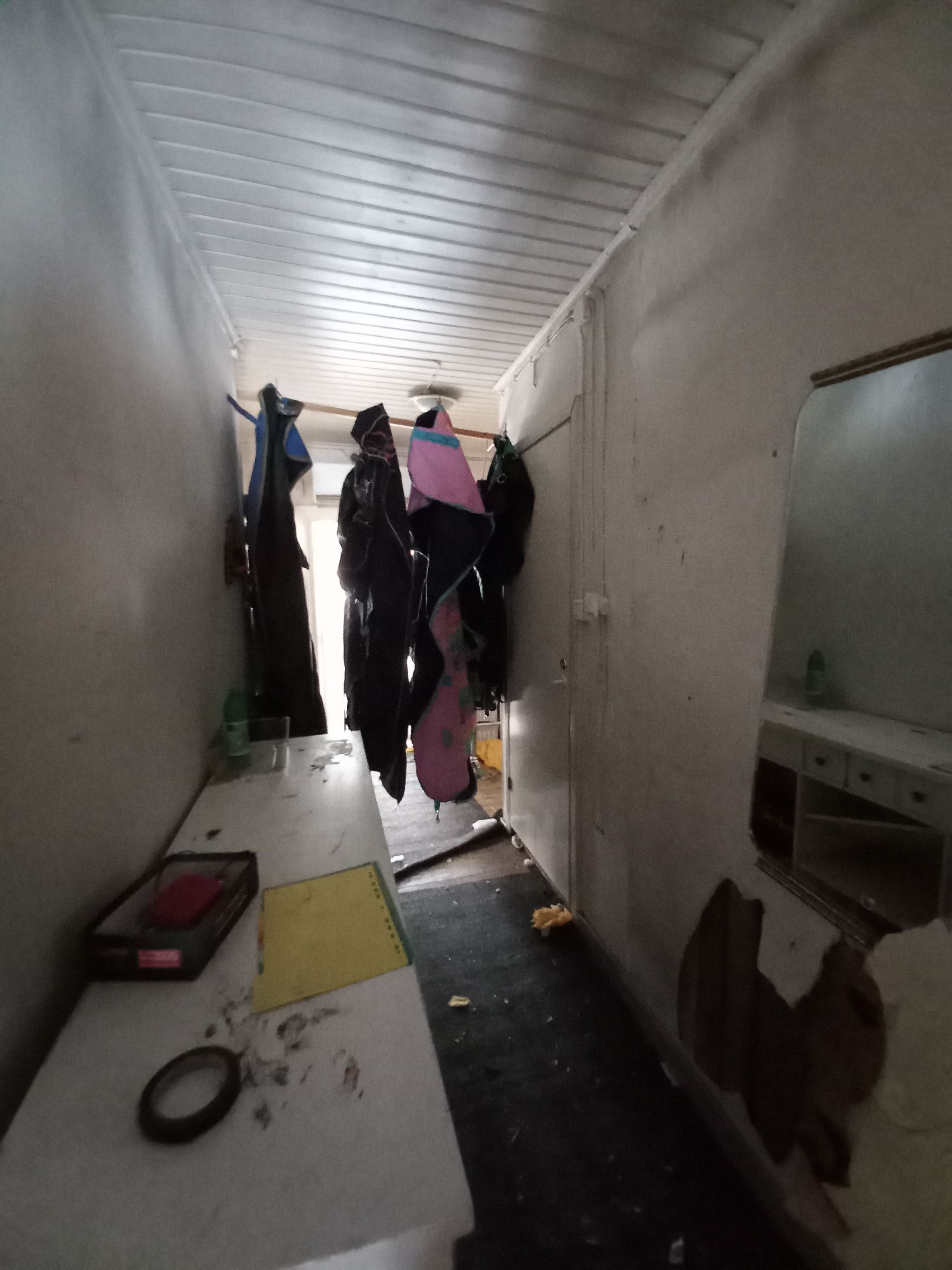 Image 8/57