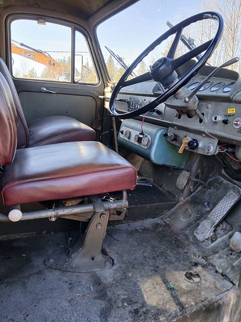 Image 10/23