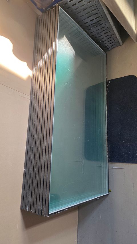 Image 1/7
