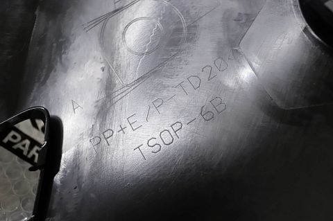 Image 8/10