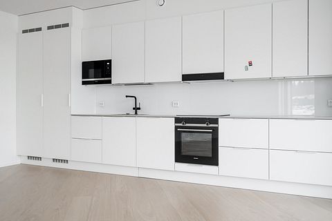 Image 5/16
