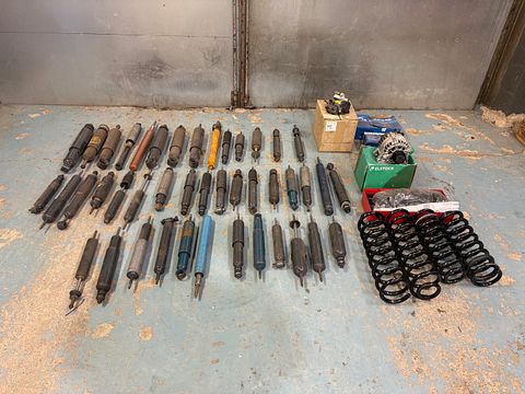 Image 1/20