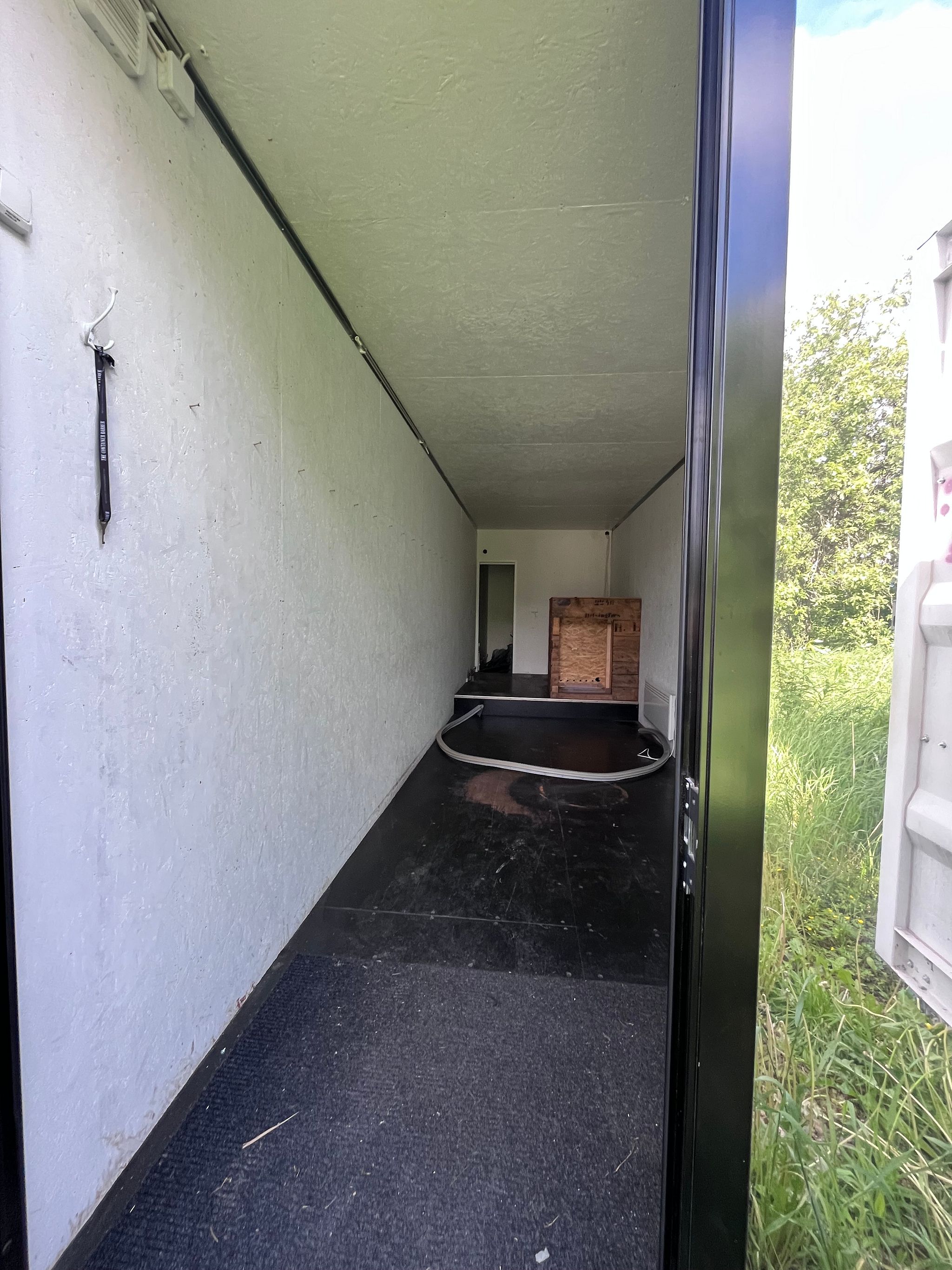 Image 18/20
