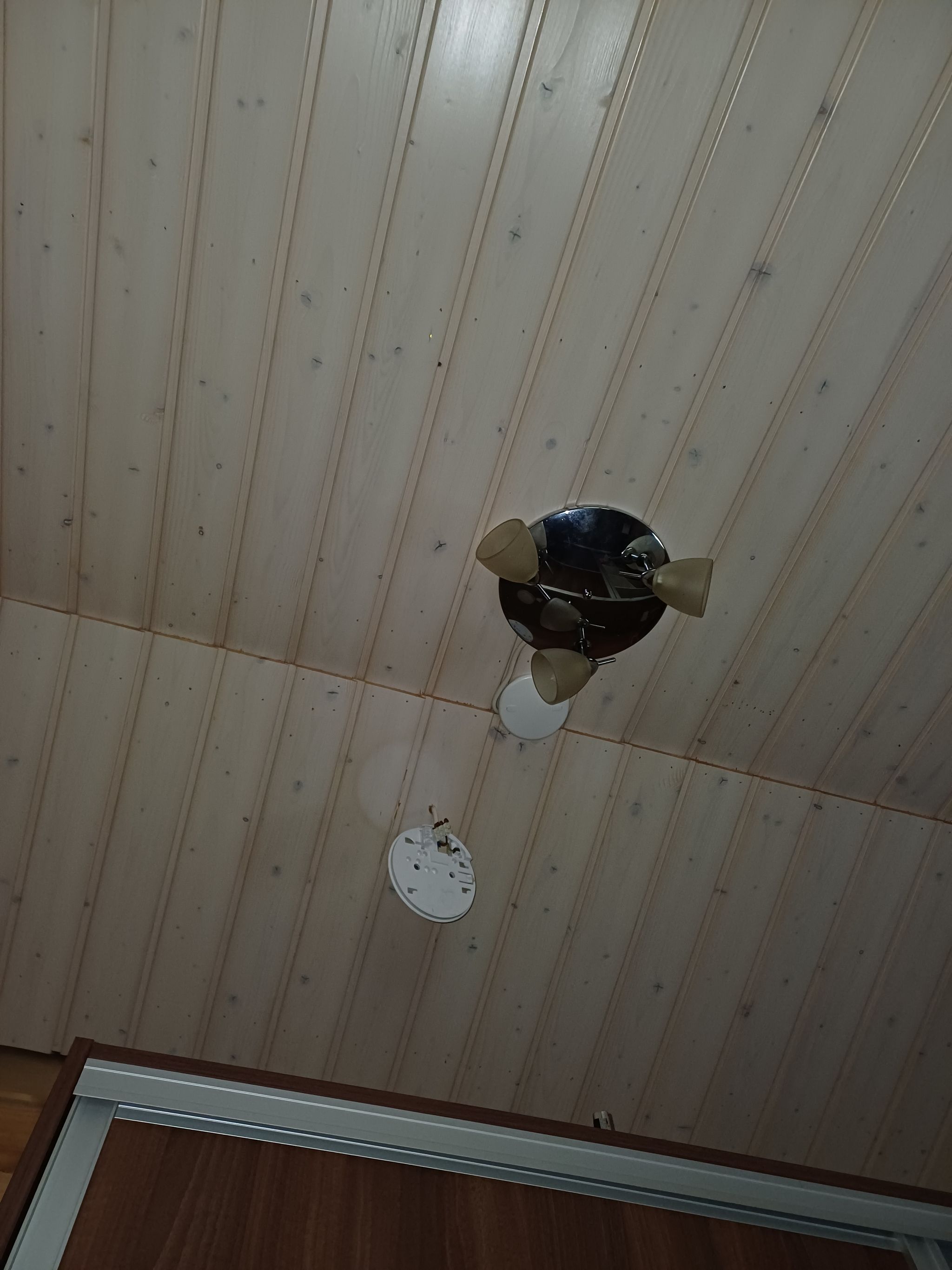 Image 32/49