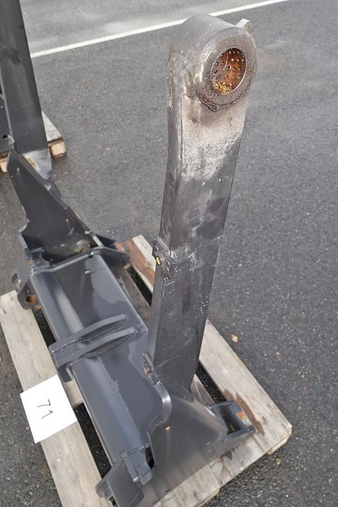 Image 7/9