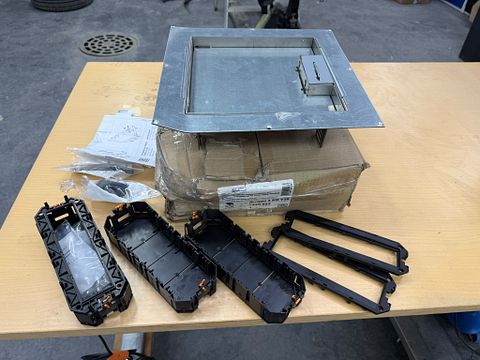 Image 1/3