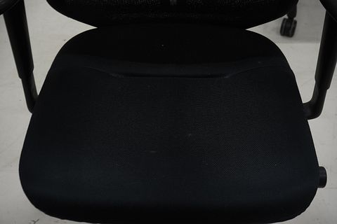 Image 10/12