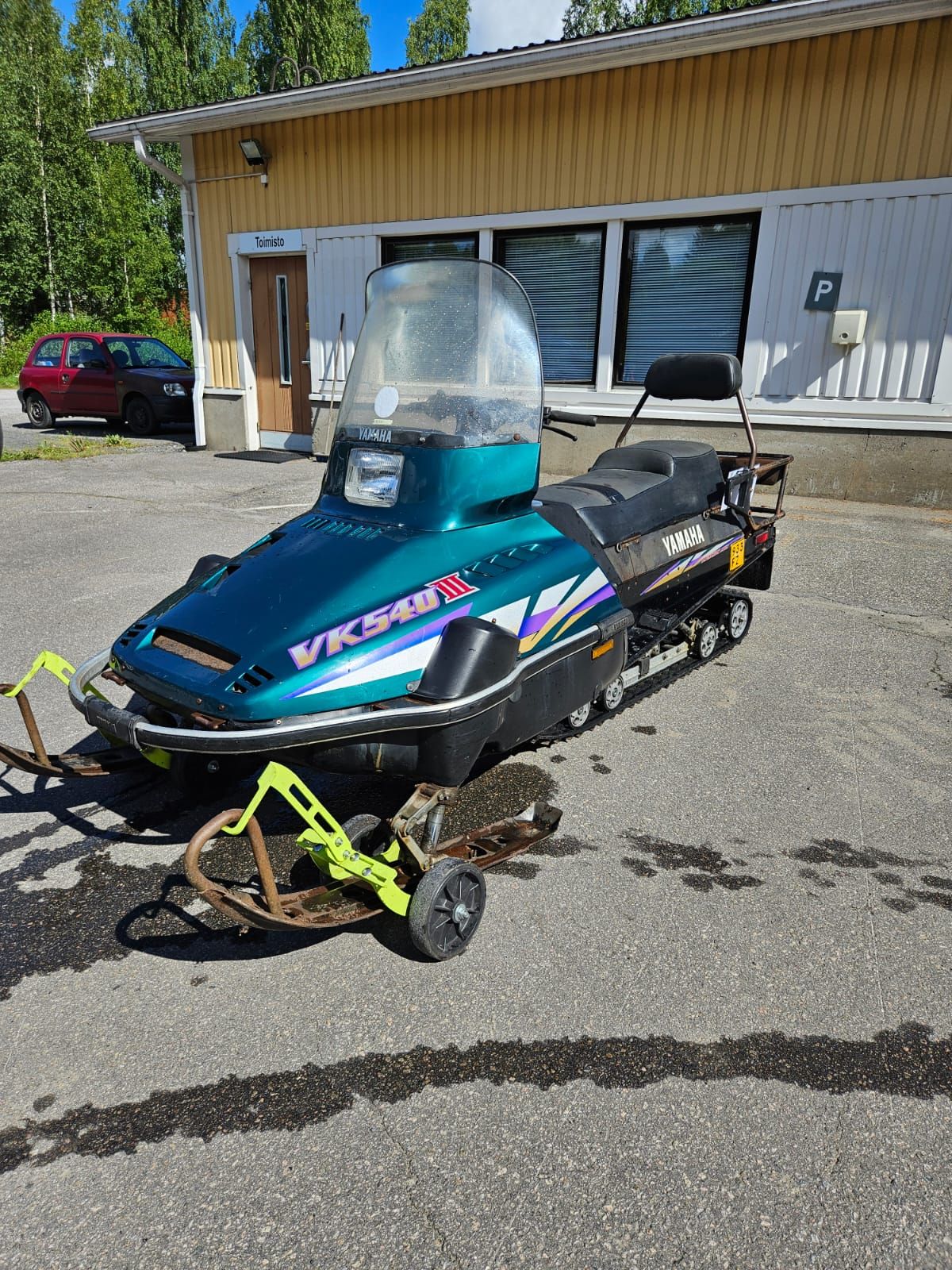 Image 1/10