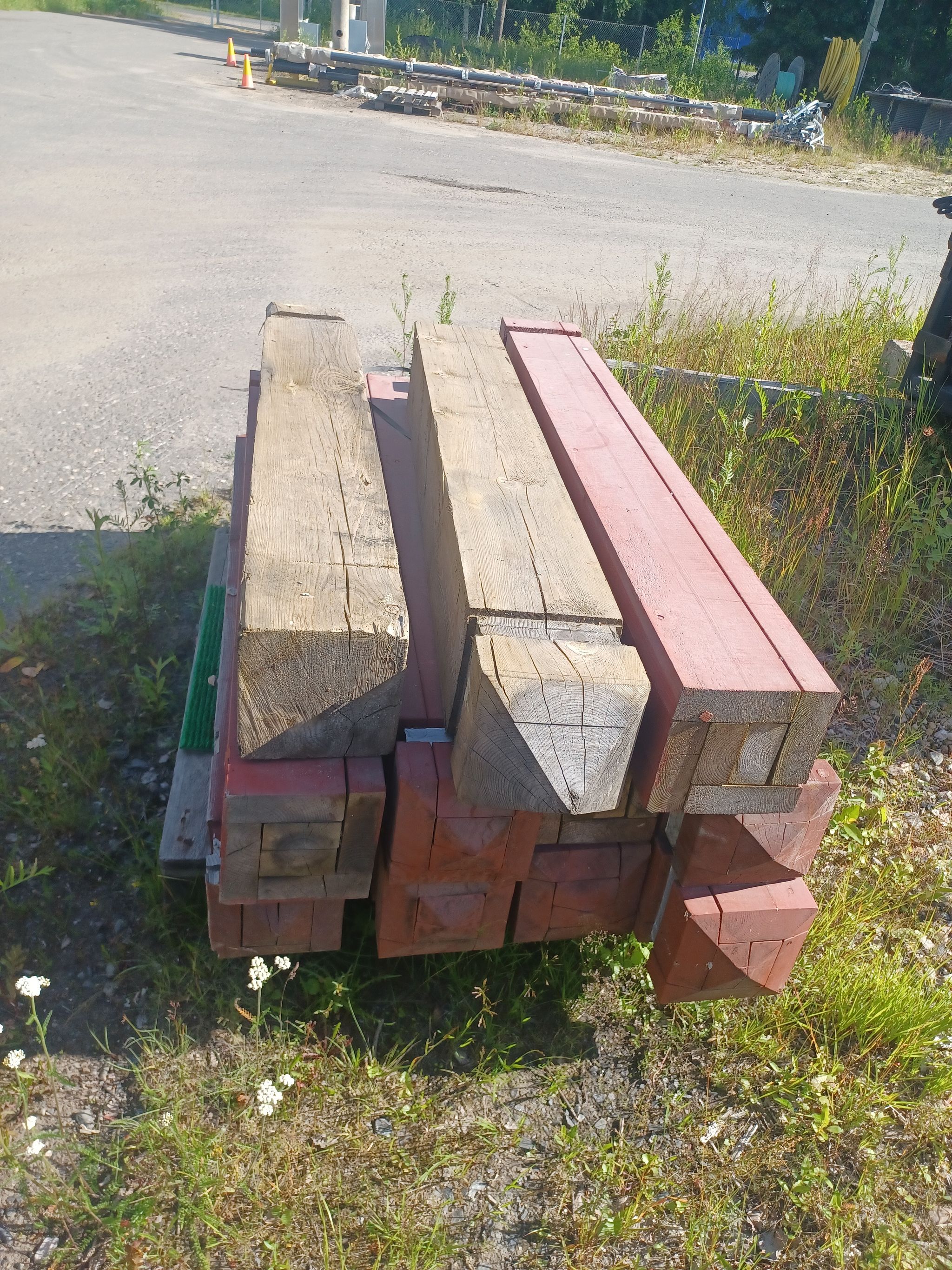 Image 6/6