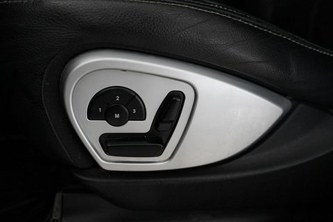 Image 10/42