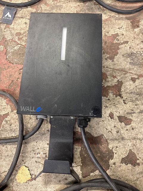Image 6/11