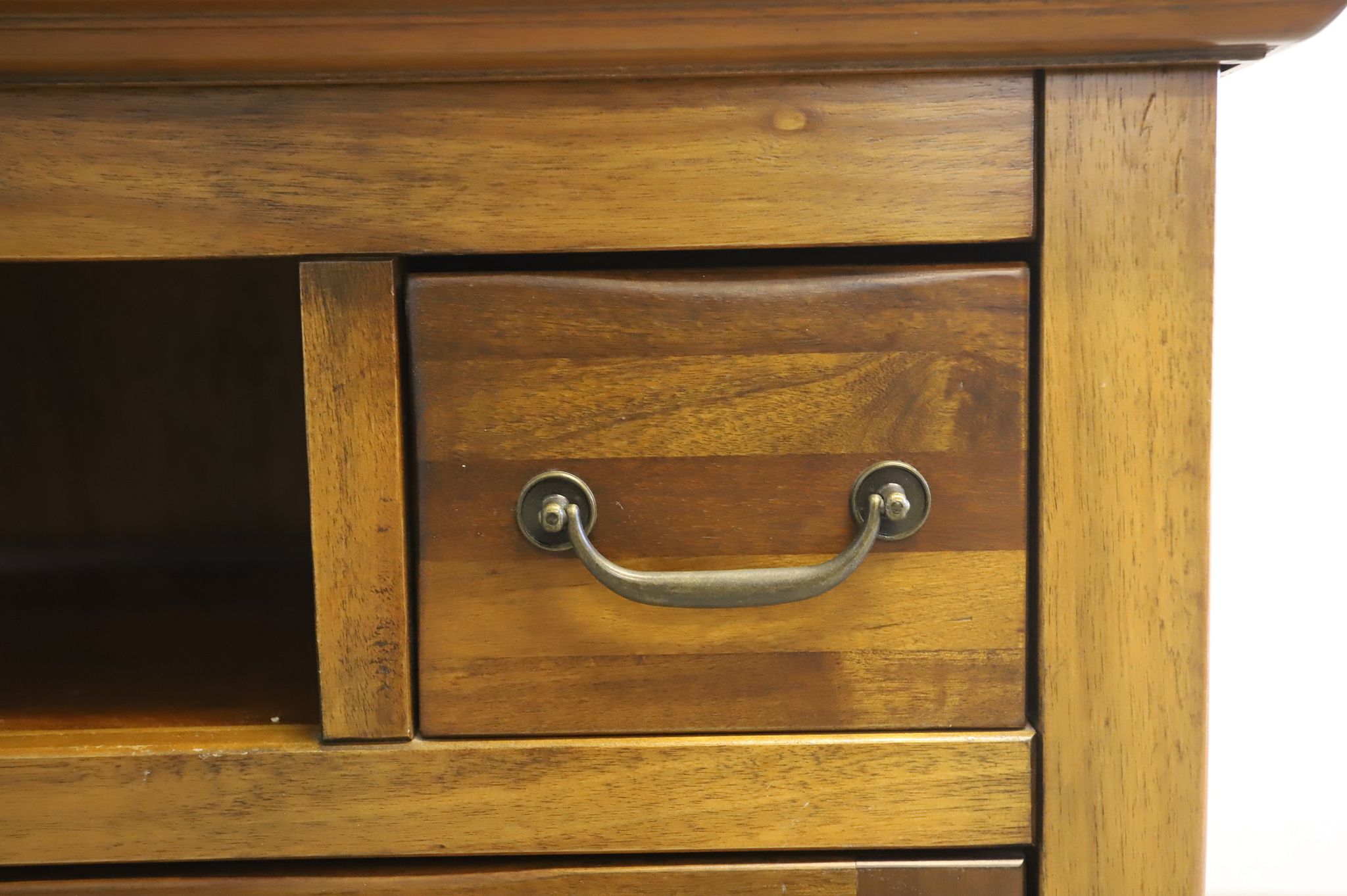 Image 8/10