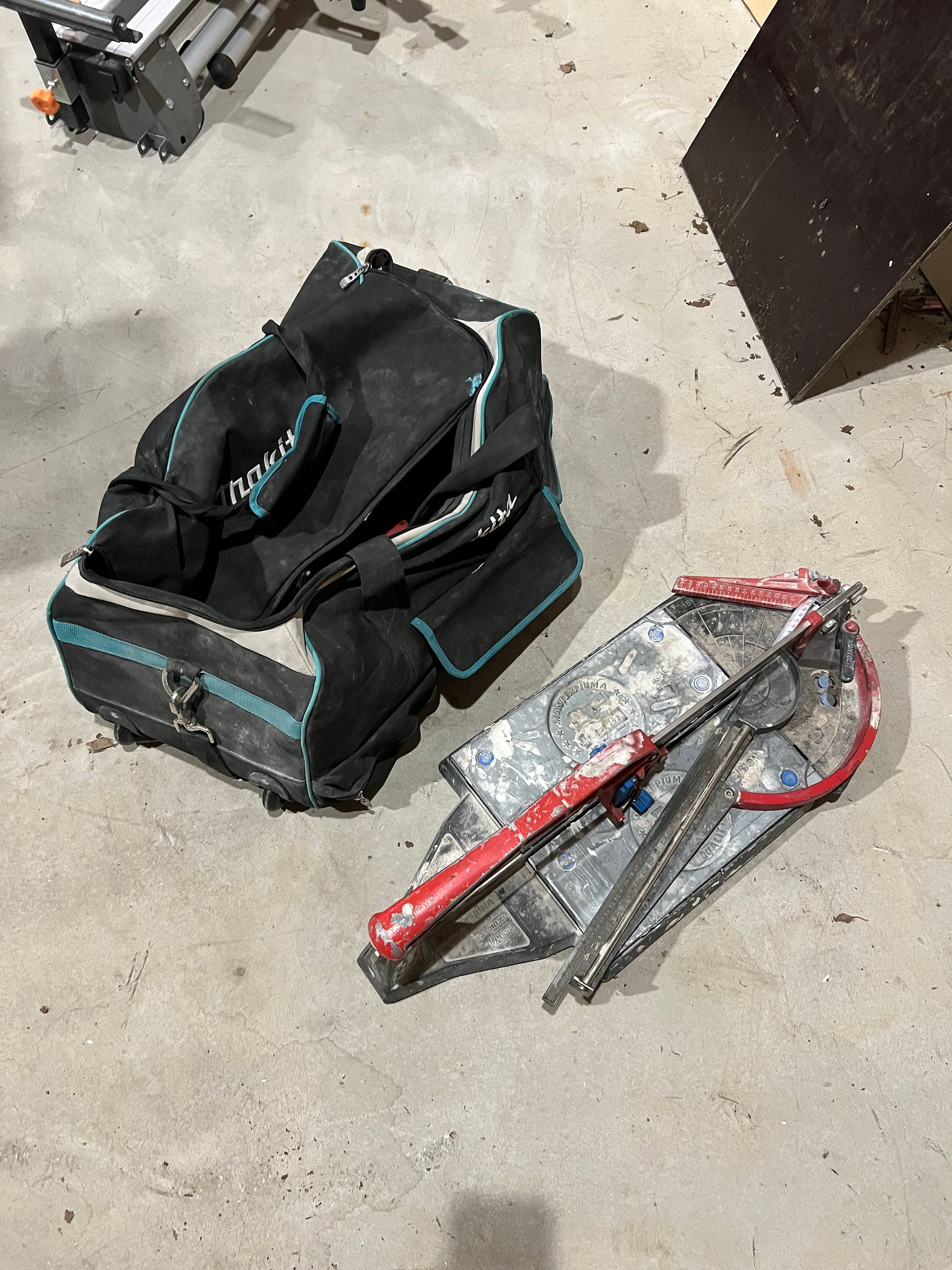 Image 1/11
