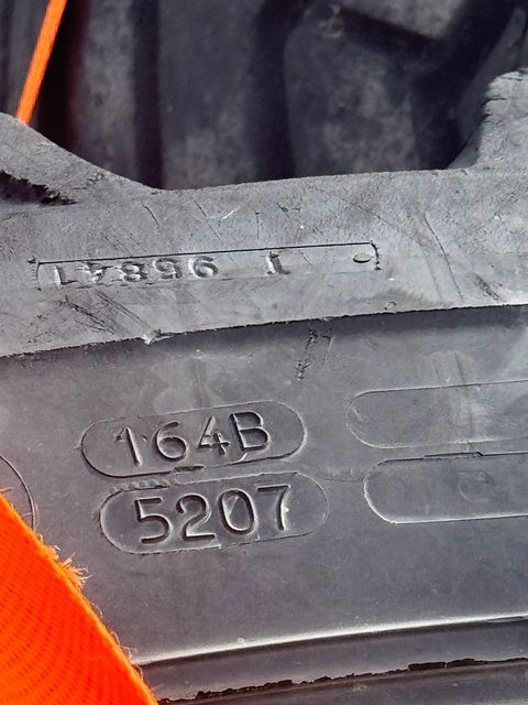 Image 4/4