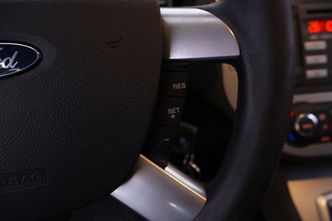 Image 11/49