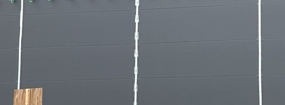 Image 2/3
