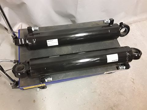 Image 1/5
