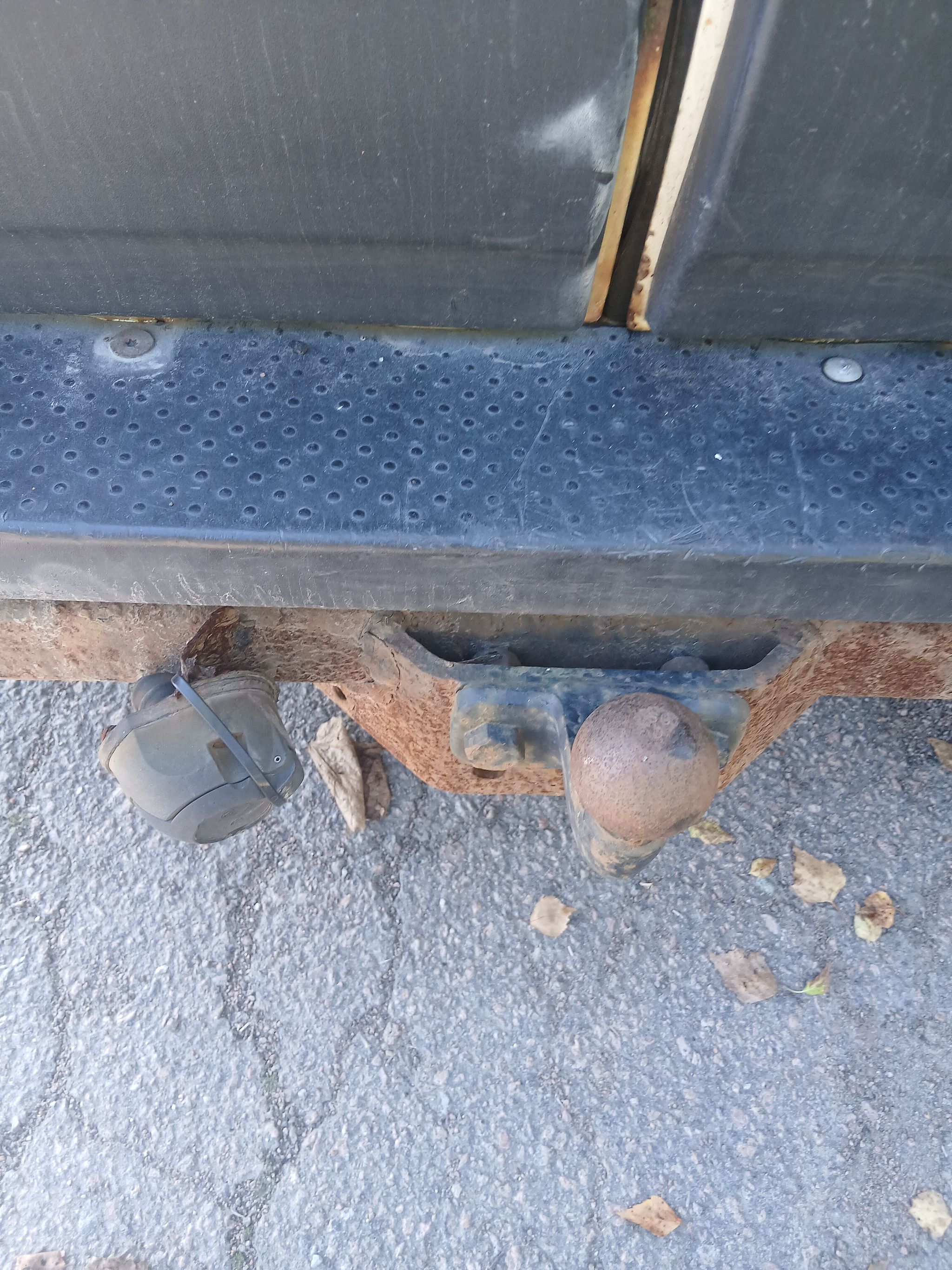 Image 6/19
