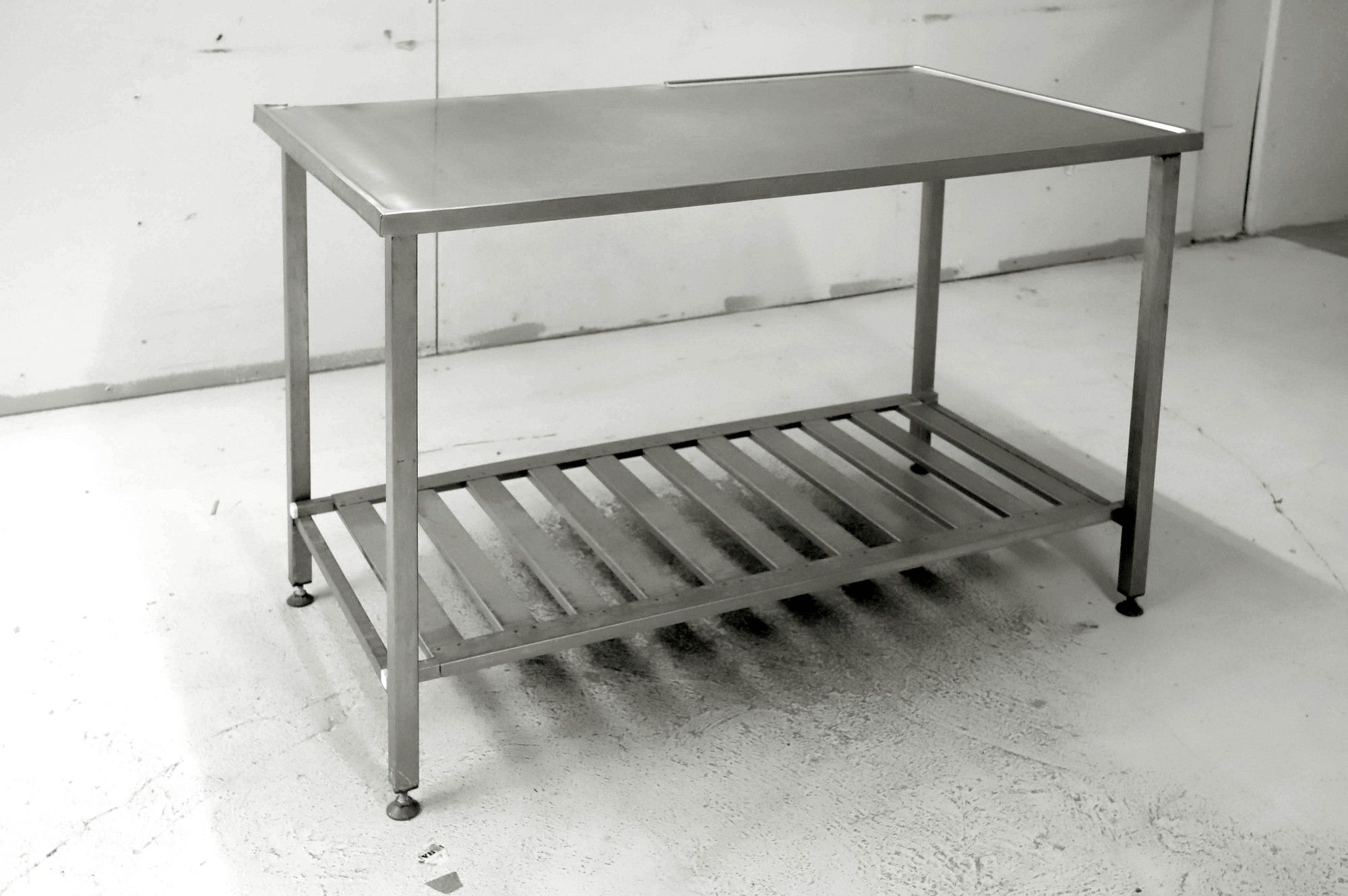 Image 3/8