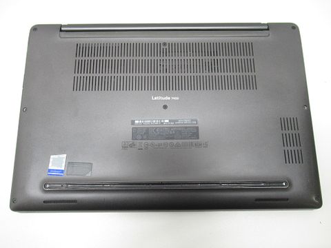 Image 3/9
