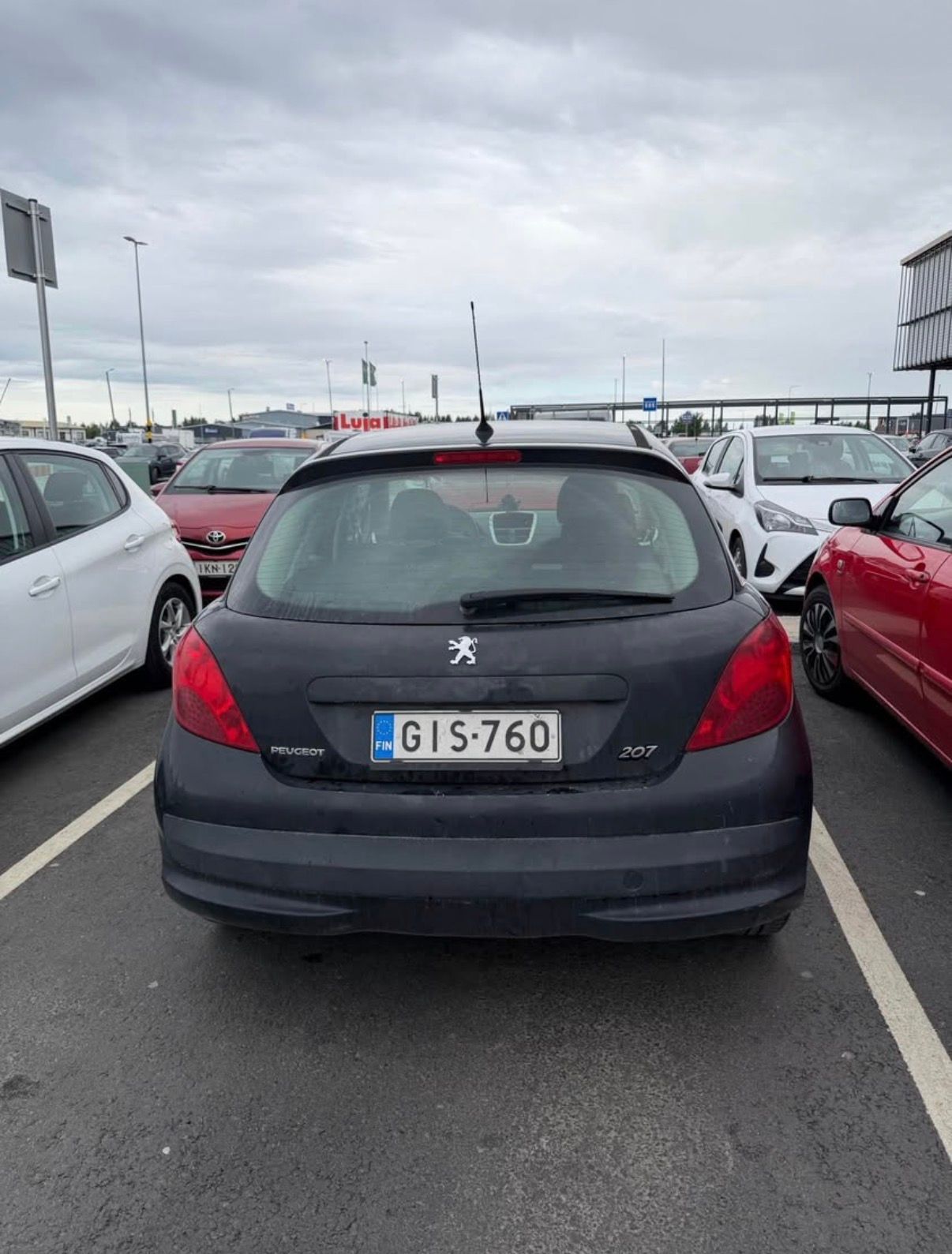 Image 1/9