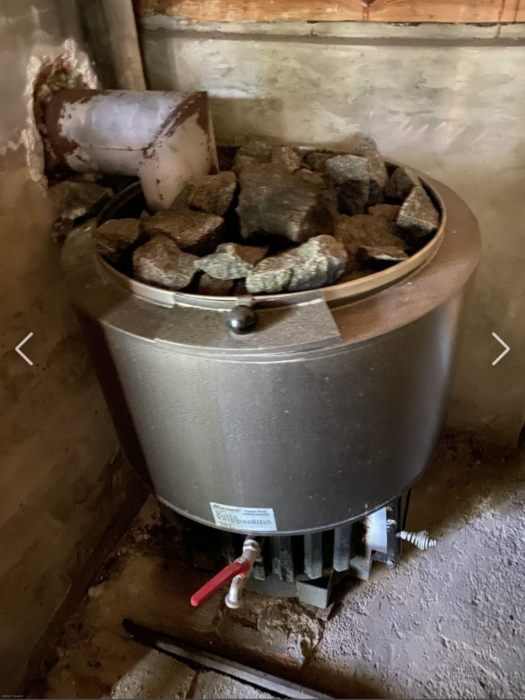 Image 6/11