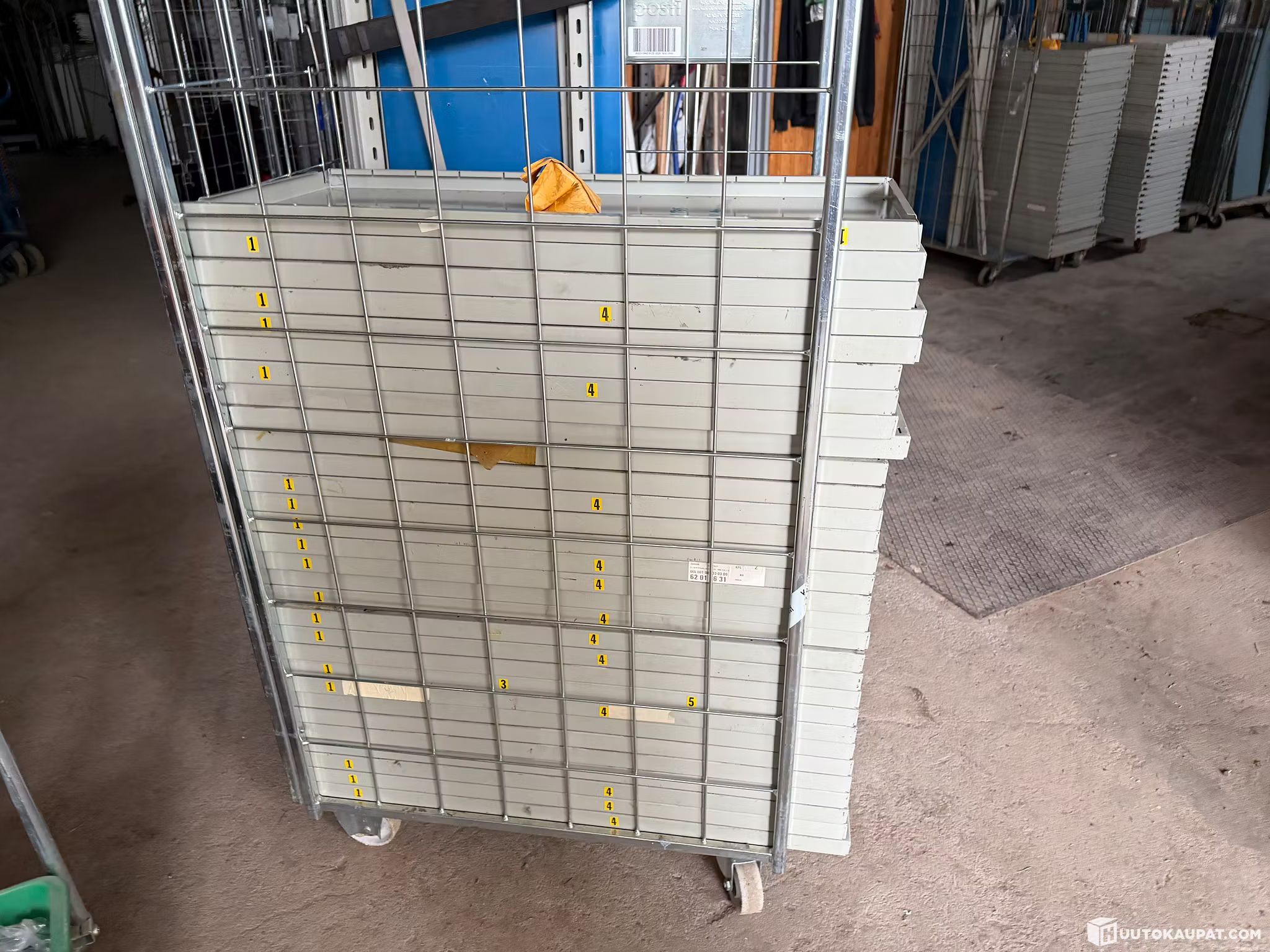Image 10/11