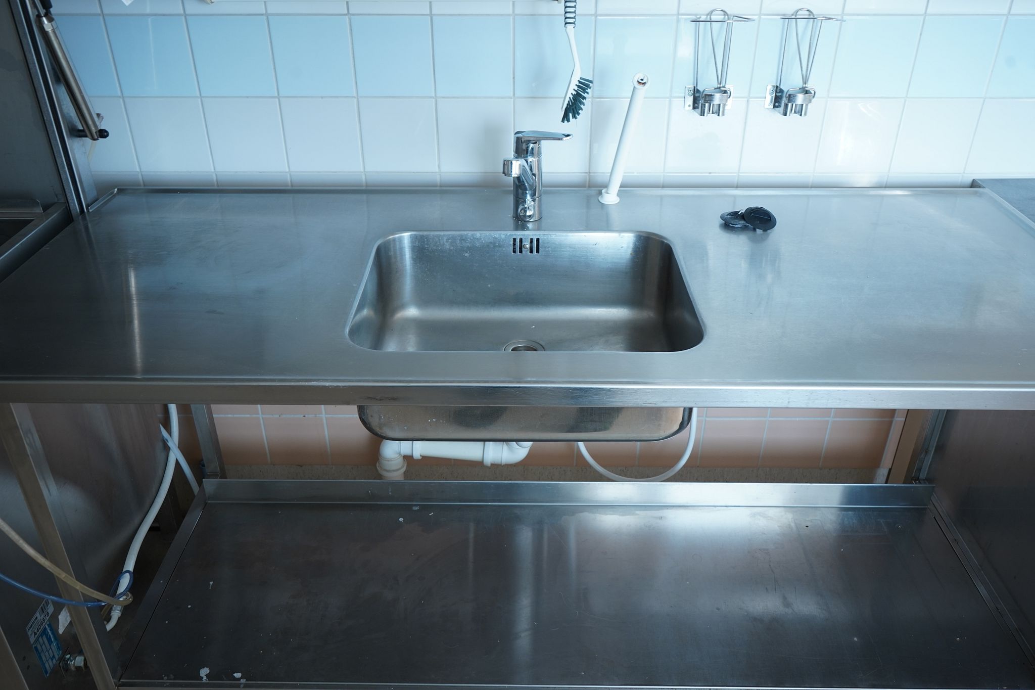 Image 6/15