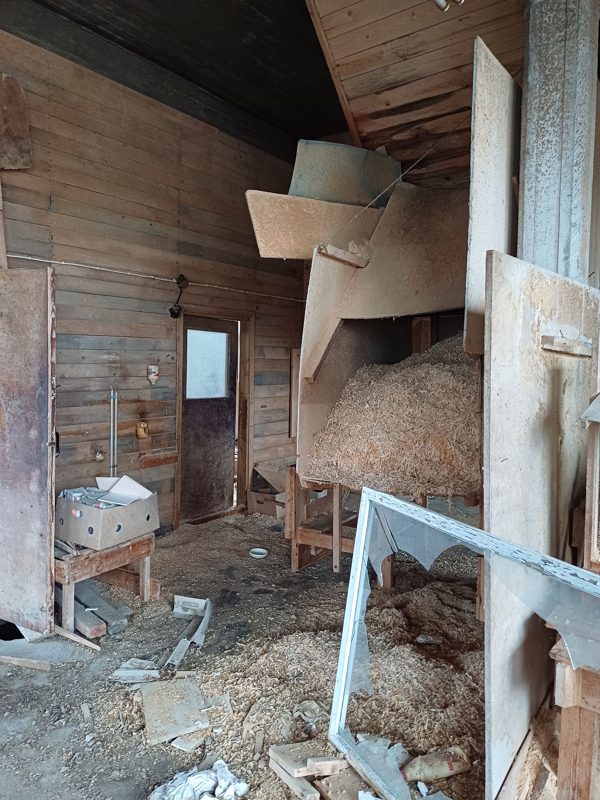 Image 7/8